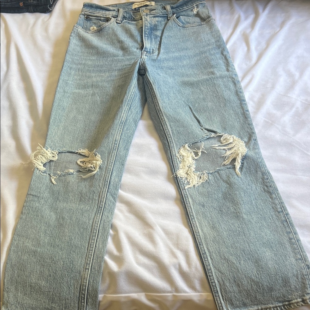 Abercrombie 90’s Straight jeans